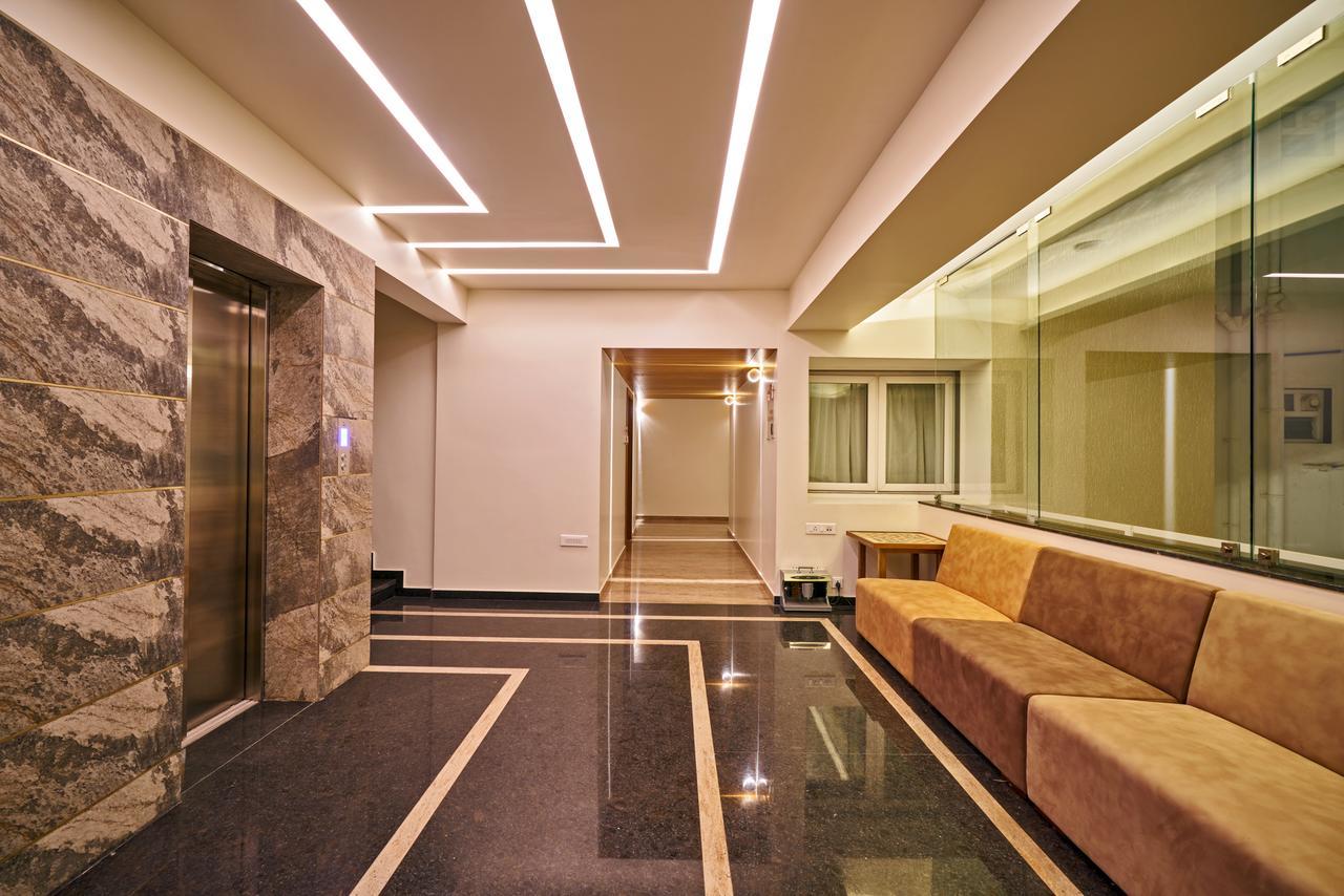 Hotel Atharv Top Rated Business Hotel In 콜라푸르 외부 사진