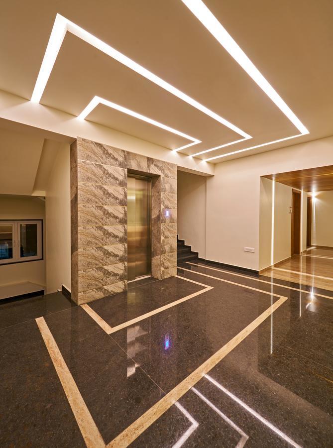 Hotel Atharv Top Rated Business Hotel In 콜라푸르 외부 사진